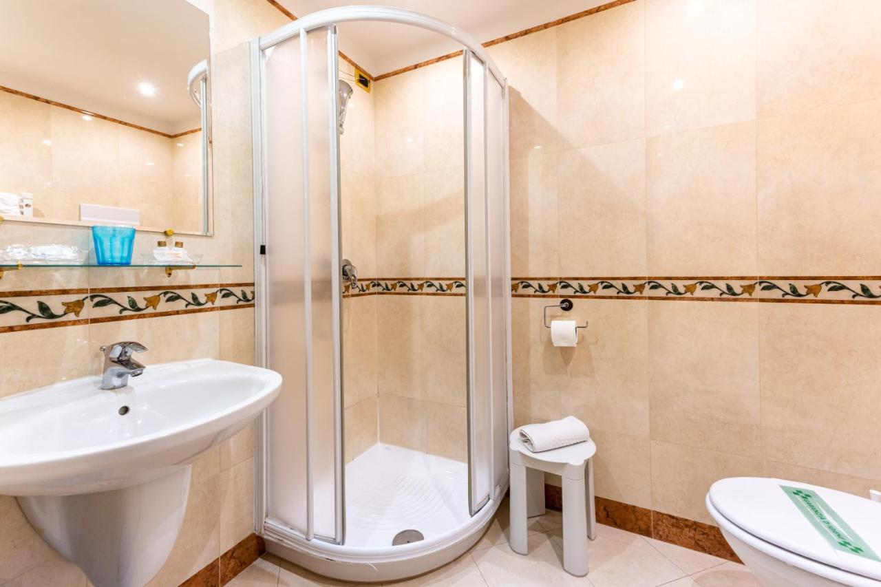 Ca' Pinelli Apartment เวนิส ภายนอก รูปภาพ
